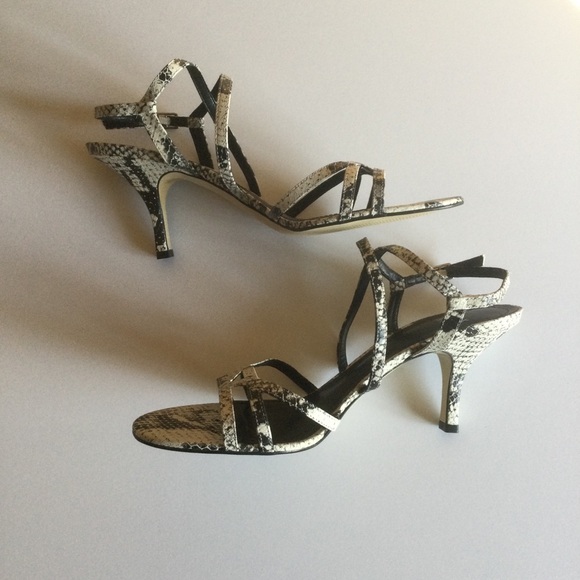 Alex Marie Black and White Snake Print Strap Heels. Size 10 - Picture 3 of 9
